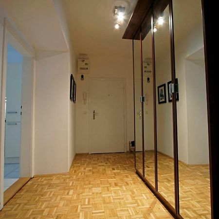Apartment Close To Stephansdom Виена Екстериор снимка